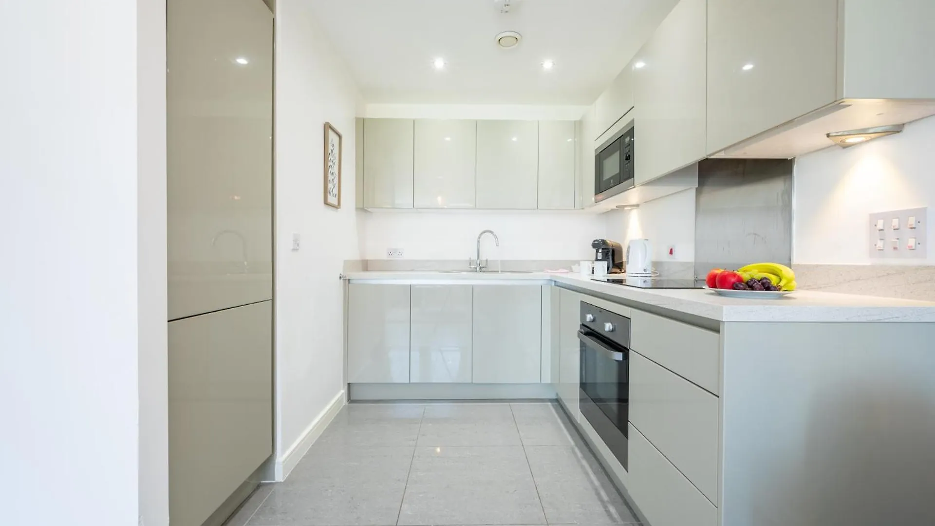 Waterside - Free Parking - Wifi - Great Location Apartment Cardiff United Kingdom