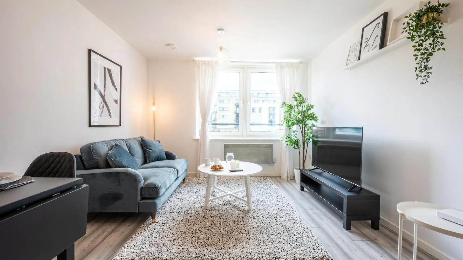 Waterside - Free Parking - Wifi - Great Location Apartment Cardiff