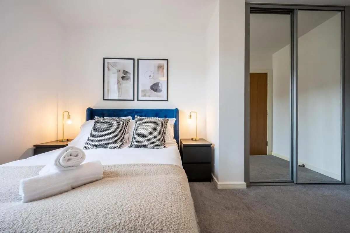 Waterside - Free Parking - Wifi - Great Location Apartment Cardiff