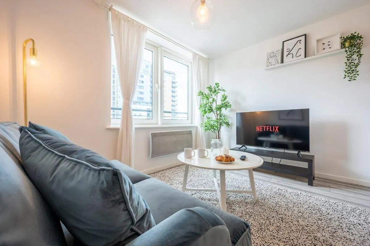 Waterside - Free Parking - Wifi - Great Location Apartment Cardiff
